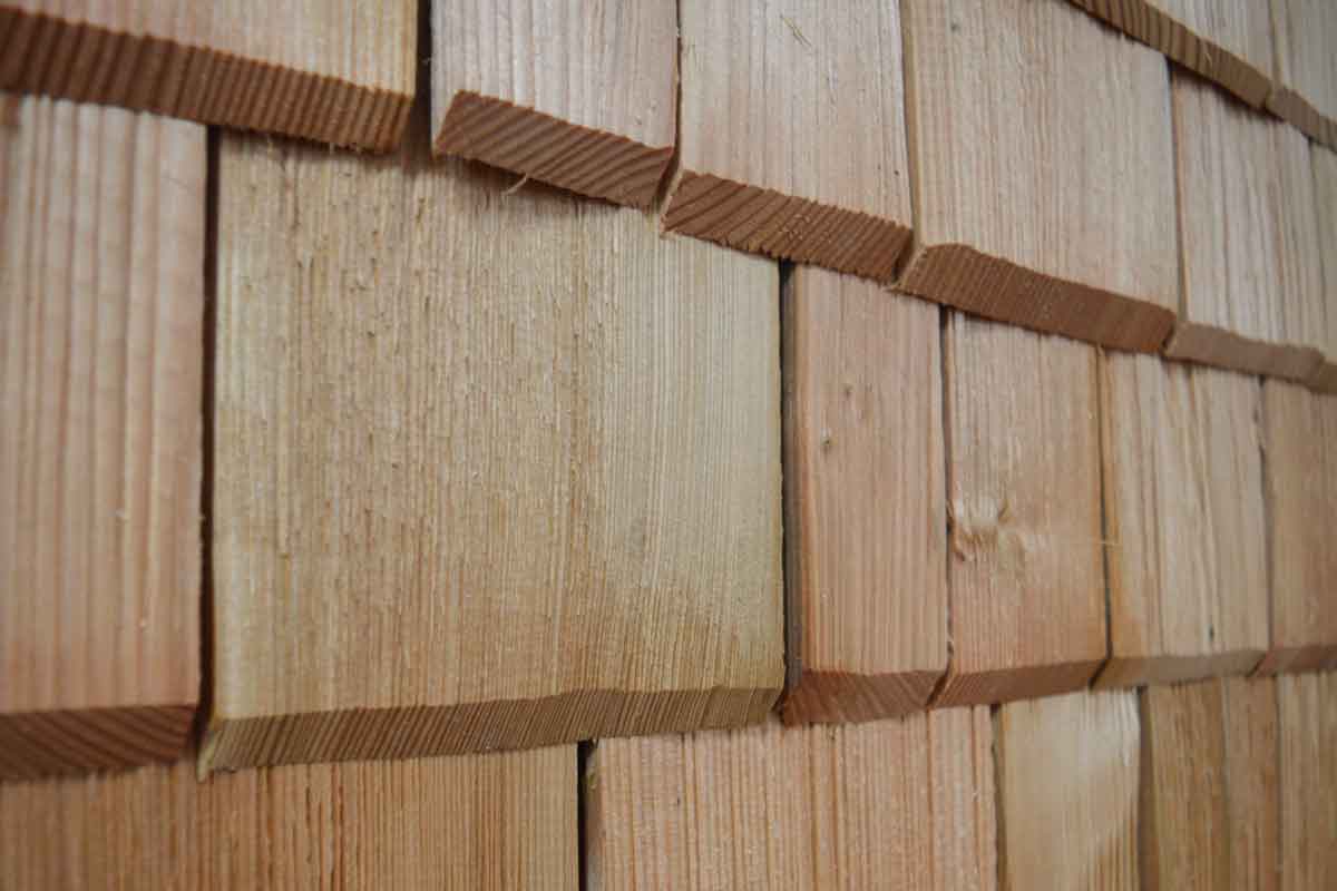 Holzschindeln aus Lärchenholz 300 mm